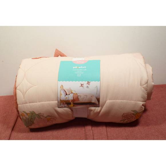 The Disney Collection by Pillowfort Twin Princess Characters Kids' Quilt****** - Picture 1 of 5